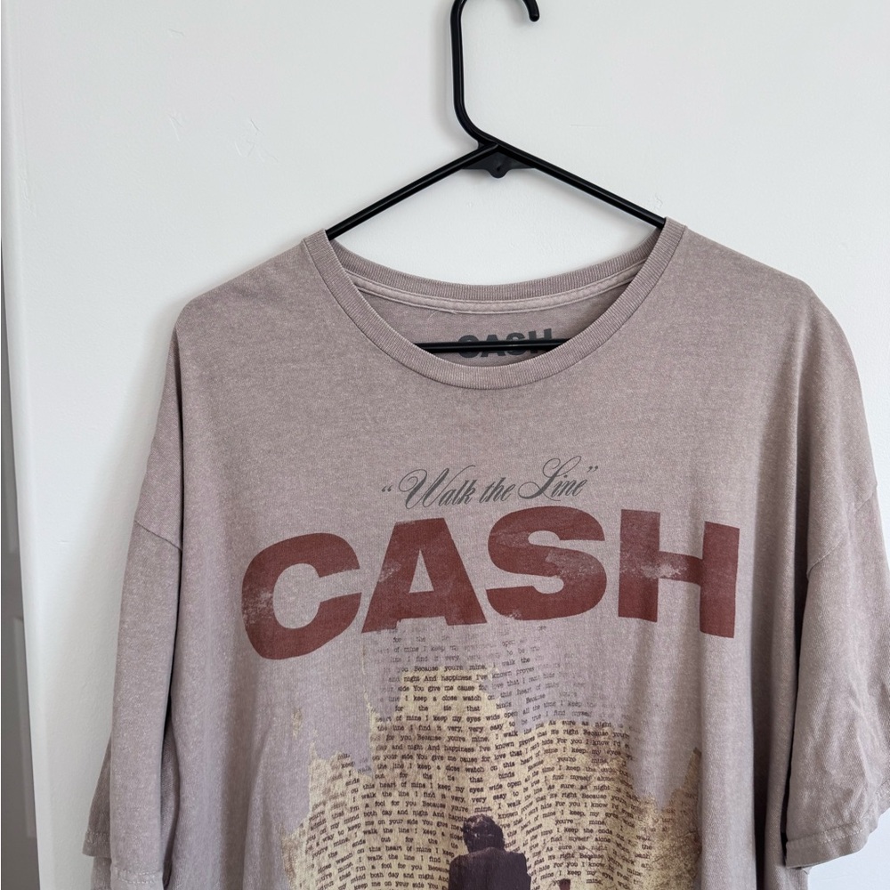 Urban Outfitters Taupe Short Sleeve Tee with Rust Graphic